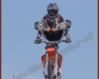 2STUNT-ZONE - 0041